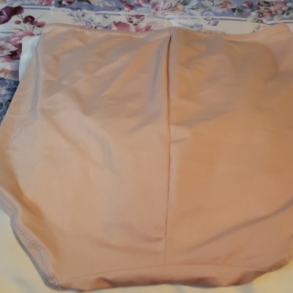 Body foam shaping briefs - Picture 3 of 4